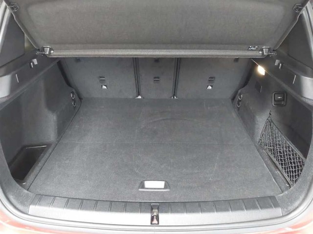 BMW X1 xDrive 25e Advantage, 162kW