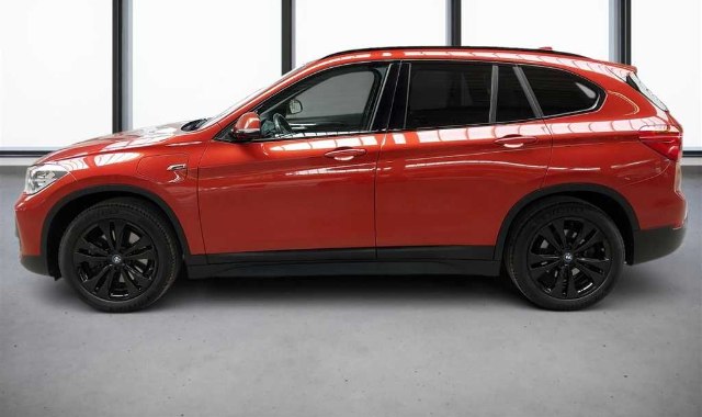 BMW X1 xDrive 25e Advantage, 162kW