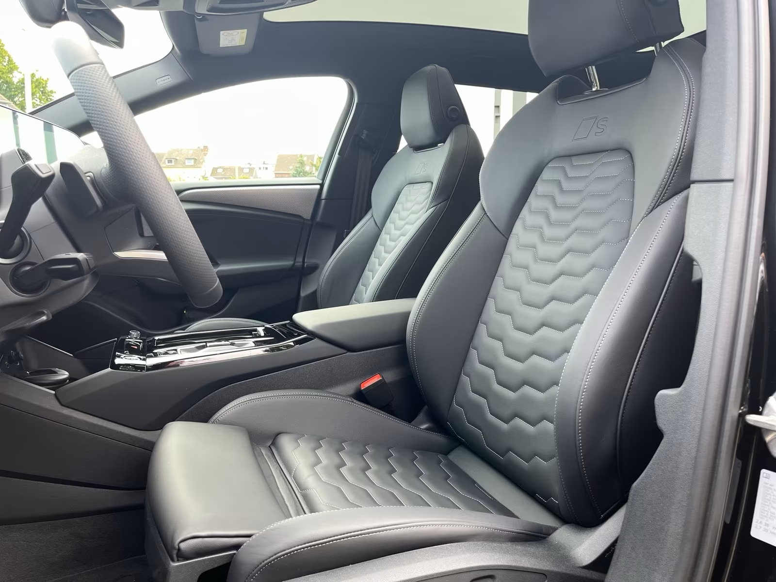 Audi A6 Avant e-tron quattro s